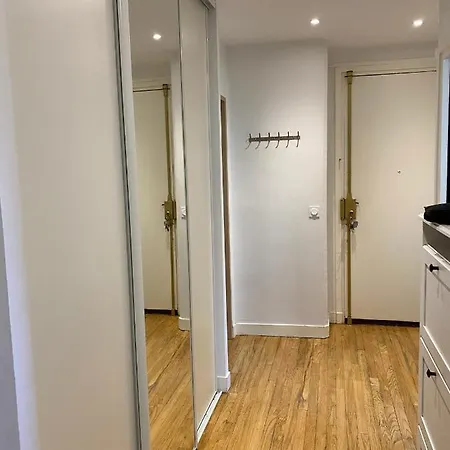 Grand F2 Vue Sur La Maison De Georges Brassens Apartamento *